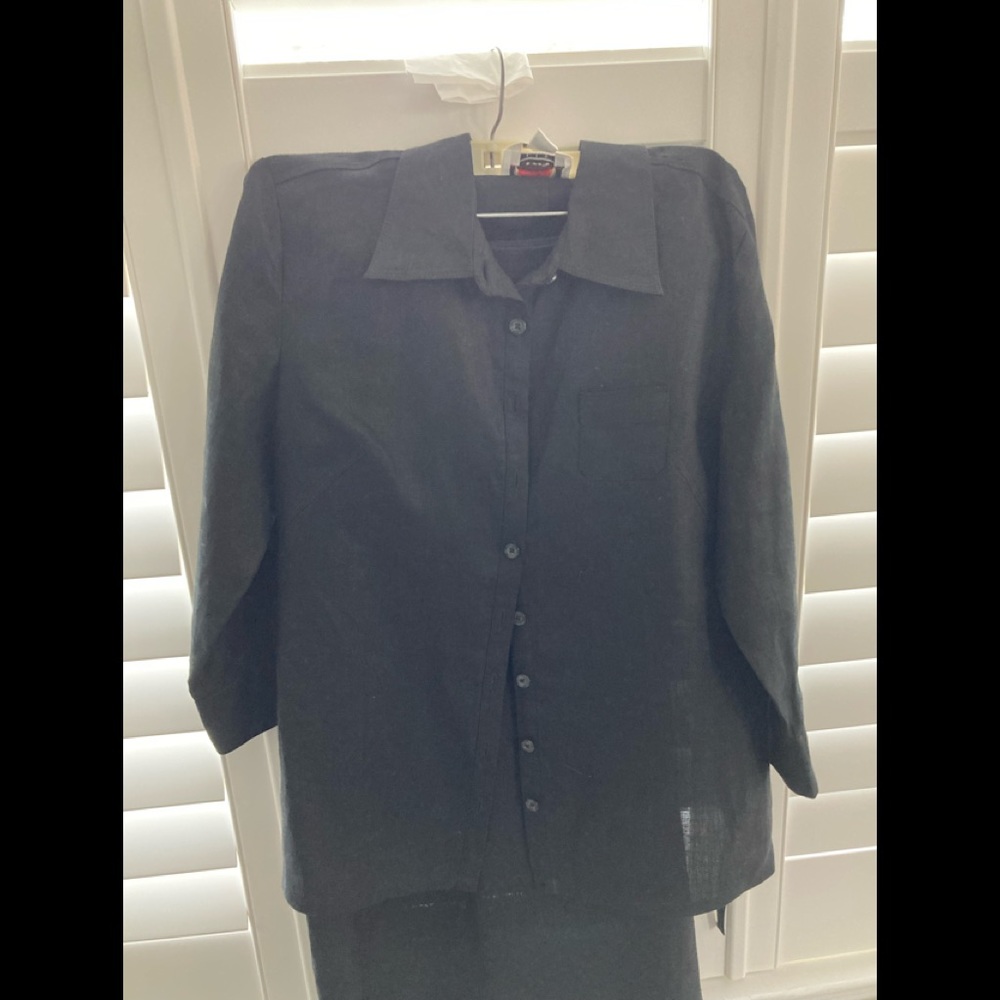 Talbots black Irish linen A-line skirt and over blouse. Very crisp and smart!